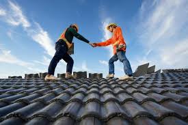 Best Roof Maintenance and Cleaning  in Fairlawn, OH